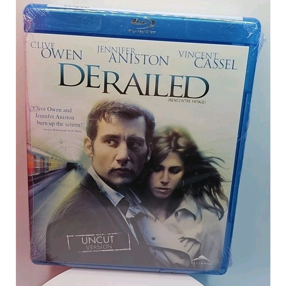 Derailed (Blu-ray, 2005) New Sealed Uncut Version | Clive Owen, Jennifer Aniston